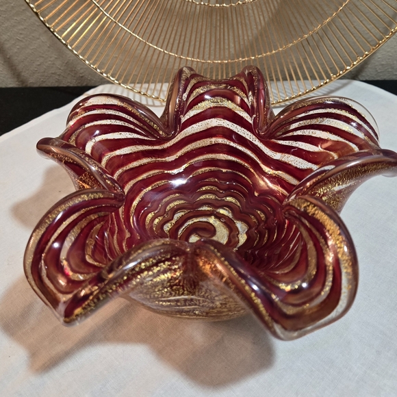 Elegant Purple and Gold Murano Style Glass Art Bowl.